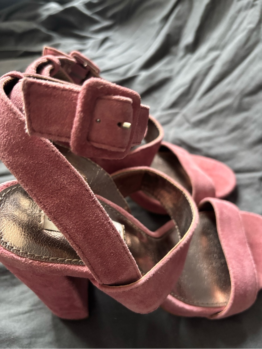 Steve Madden Women’s Suede Block Heel Sandals in Dusty Rose - Picture 7 of 7